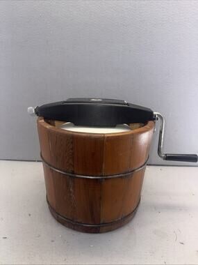 VTG Sterling Ice Cream Maker Freezer 5 Qt Wood Bucket RCW Richmond Cedar Works